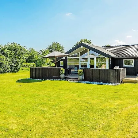 Three-bedroom In 5 Holiday home Nordborg