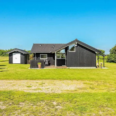Three-bedroom In 5 * Nordborg