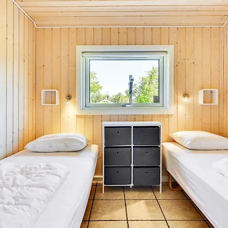 Three-bedroom In 5 Nordborg